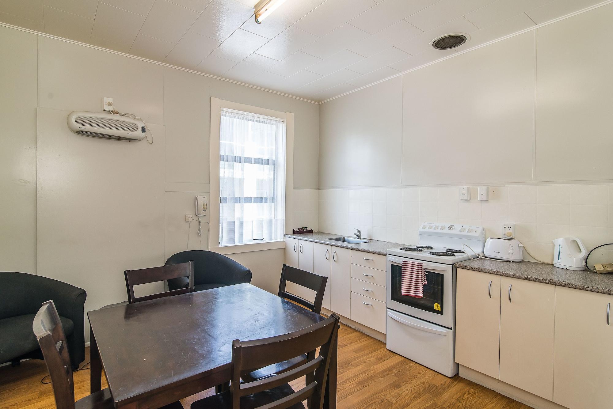 Dupont Motels Lower Hutt Εξωτερικό φωτογραφία