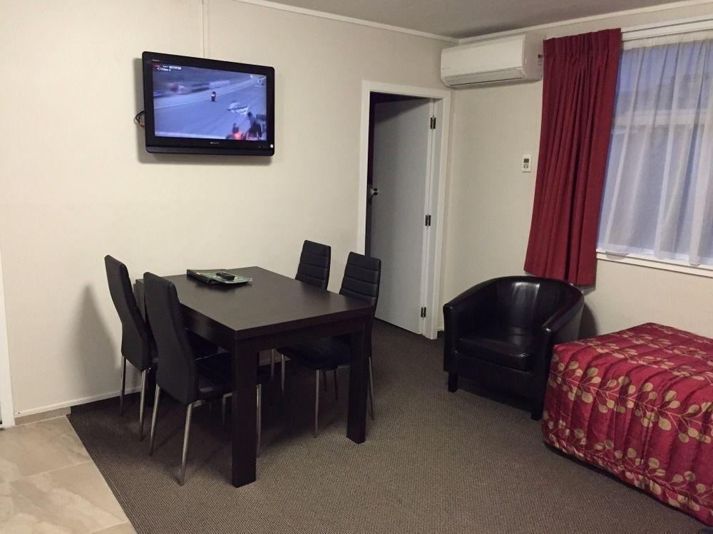 Dupont Motels Lower Hutt Εξωτερικό φωτογραφία
