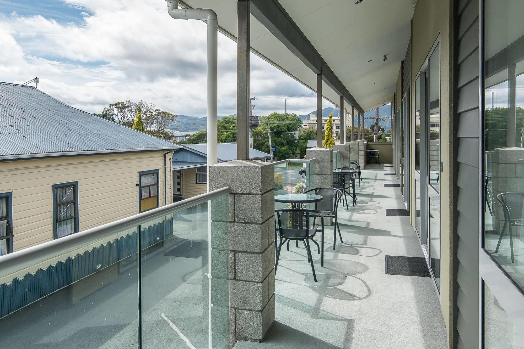 Dupont Motels Lower Hutt Εξωτερικό φωτογραφία