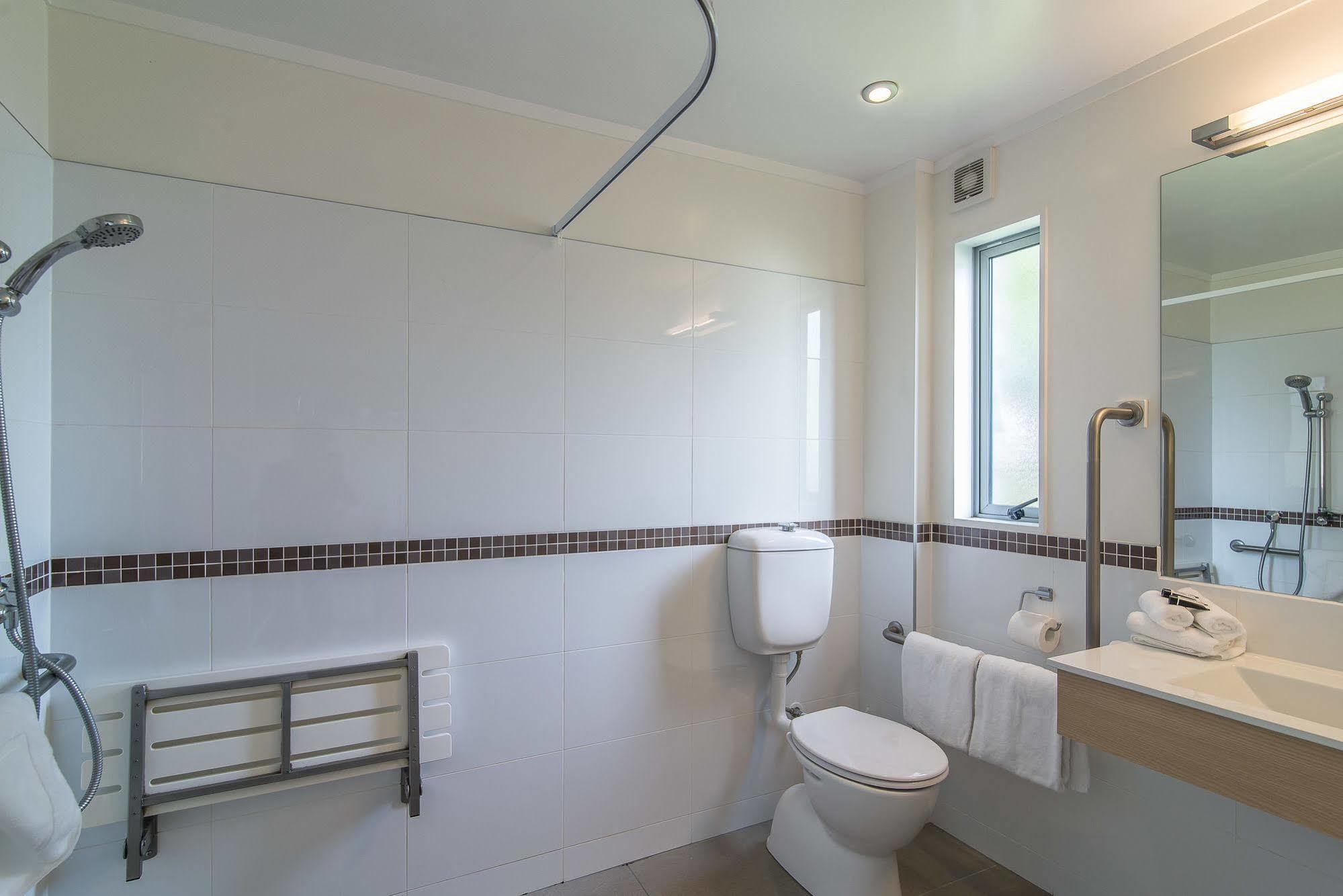 Dupont Motels Lower Hutt Εξωτερικό φωτογραφία