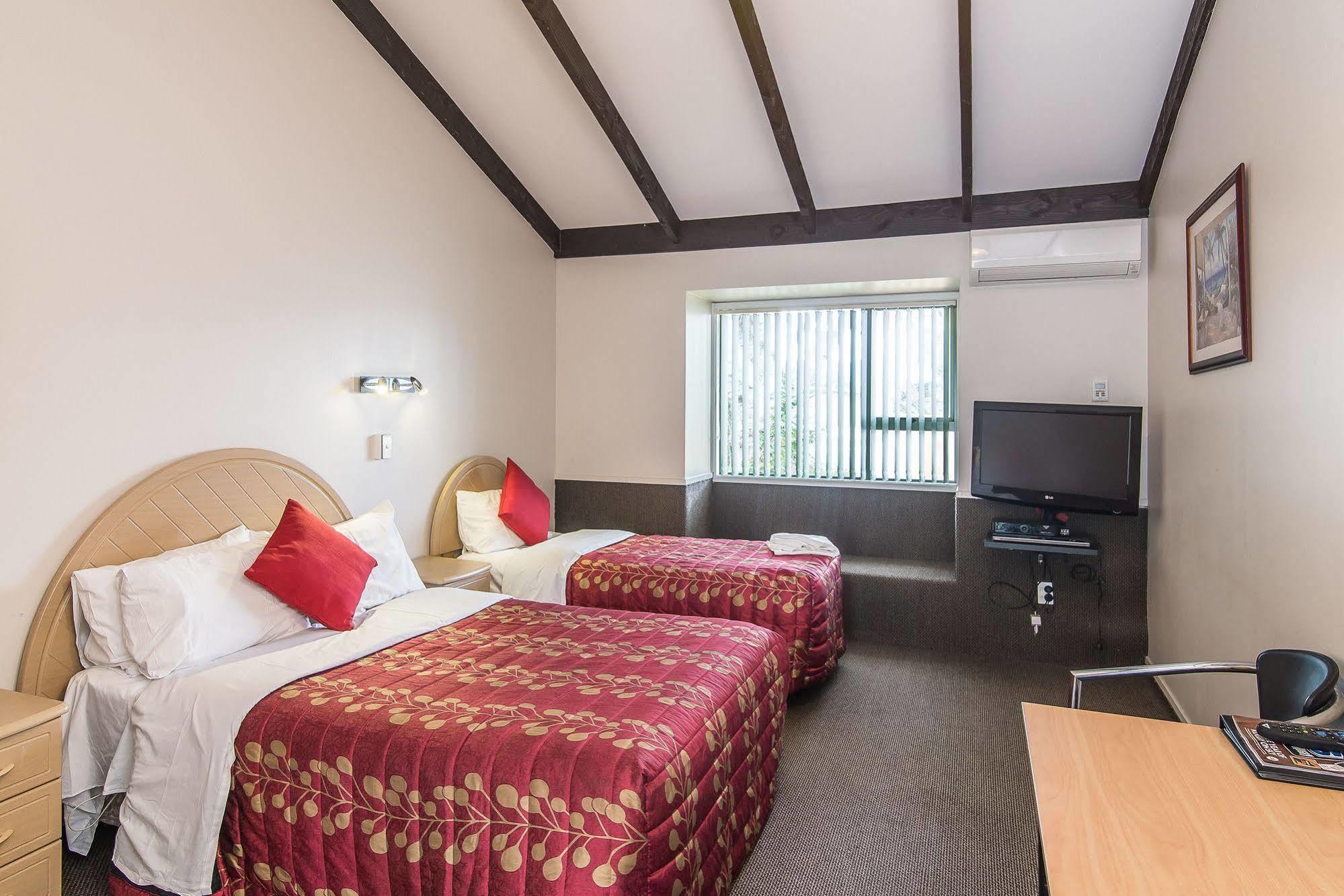 Dupont Motels Lower Hutt Εξωτερικό φωτογραφία